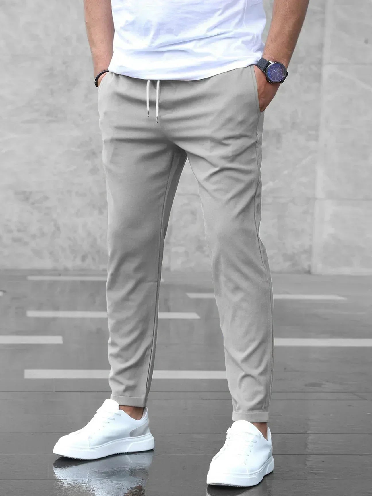 Men's Relaxed Fit Stretch Pants with Adjustable Elastic Waistband and Breathable Fabric for Work and Casual Wear