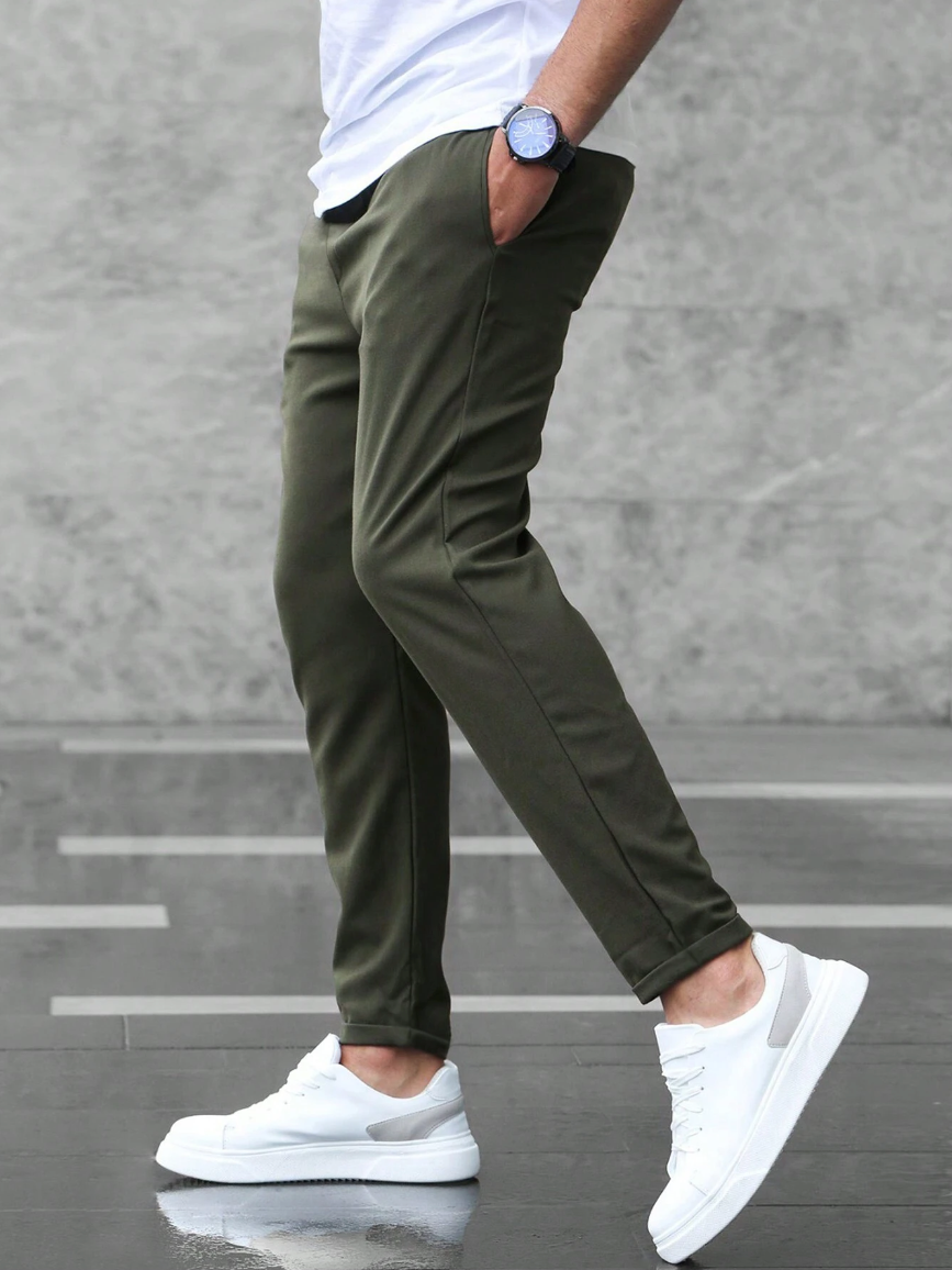 Men's Relaxed Fit Stretch Pants with Adjustable Elastic Waistband and Breathable Fabric for Work and Casual Wear
